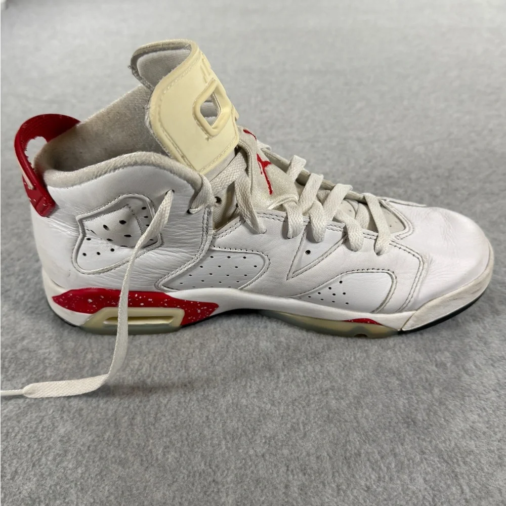 Air‎ Jordan 6 Retro “White Varsity Red” GS – Size 6.5Y